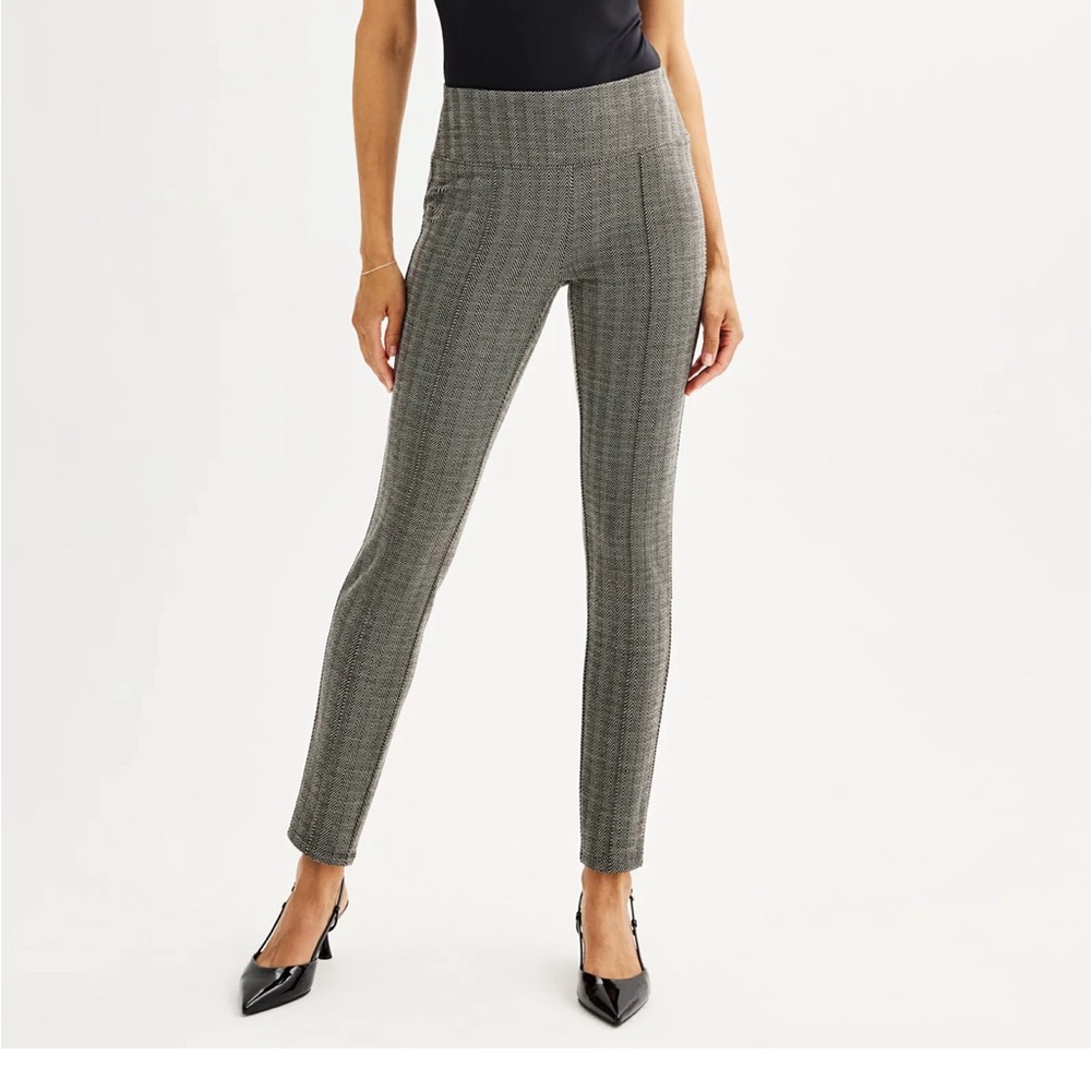 Women’s Nine West Seamed Herringbone Leggings.